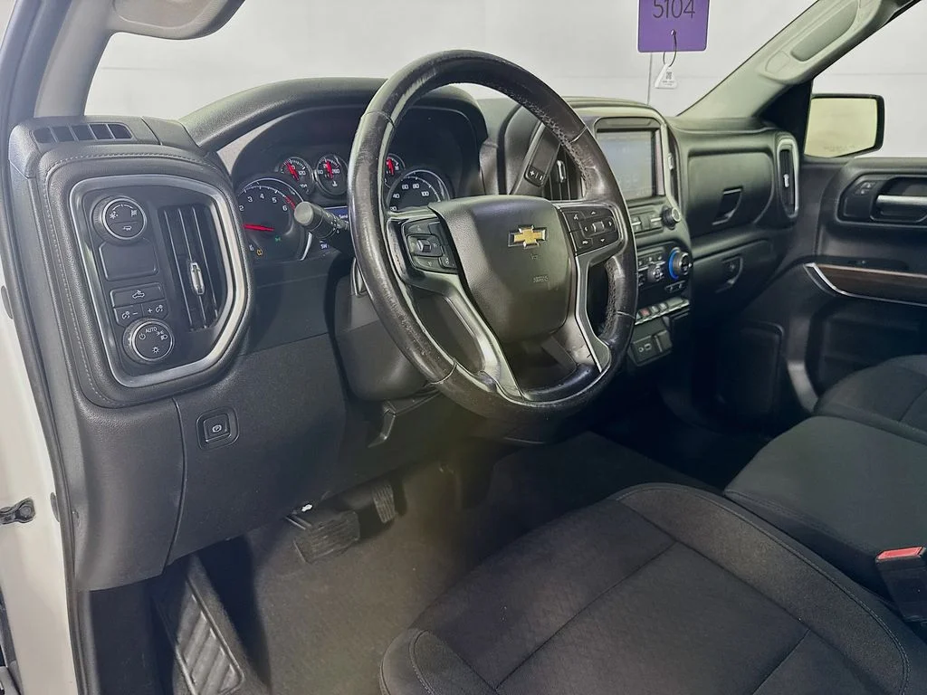 2019 Chevrolet Silverado 1500 LT - Photo 9