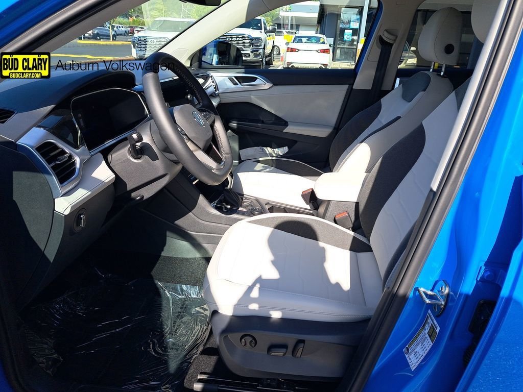 New 2026 Blue Volkswagen 1.5T SE image 31