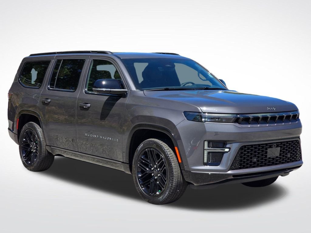 New 2026 Baltic-Gray Metallic Clear-Coat Exterior Paint Jeep Limited Reserve image 15