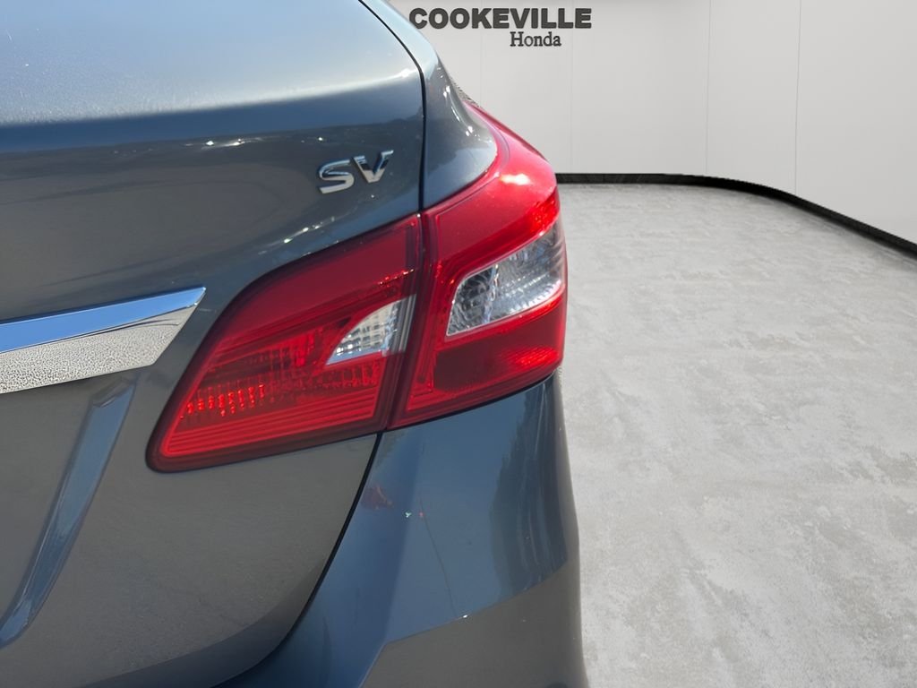 Used 2018 Gun Metallic Nissan SV image 7