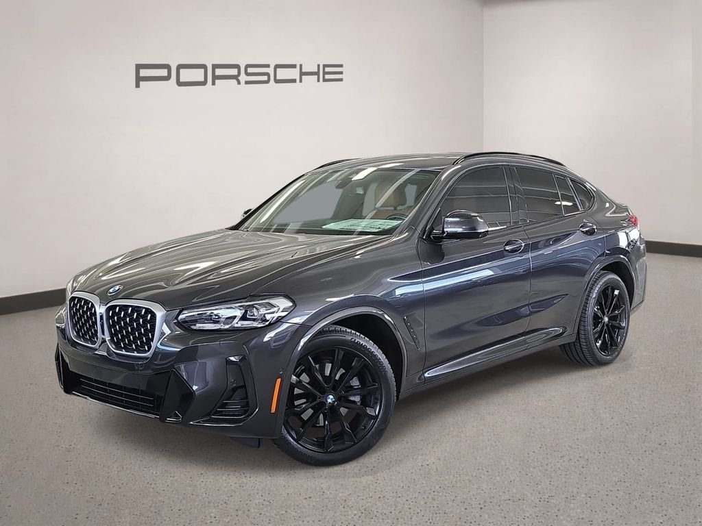 Used 2022 Gray BMW xDrive30i image 1