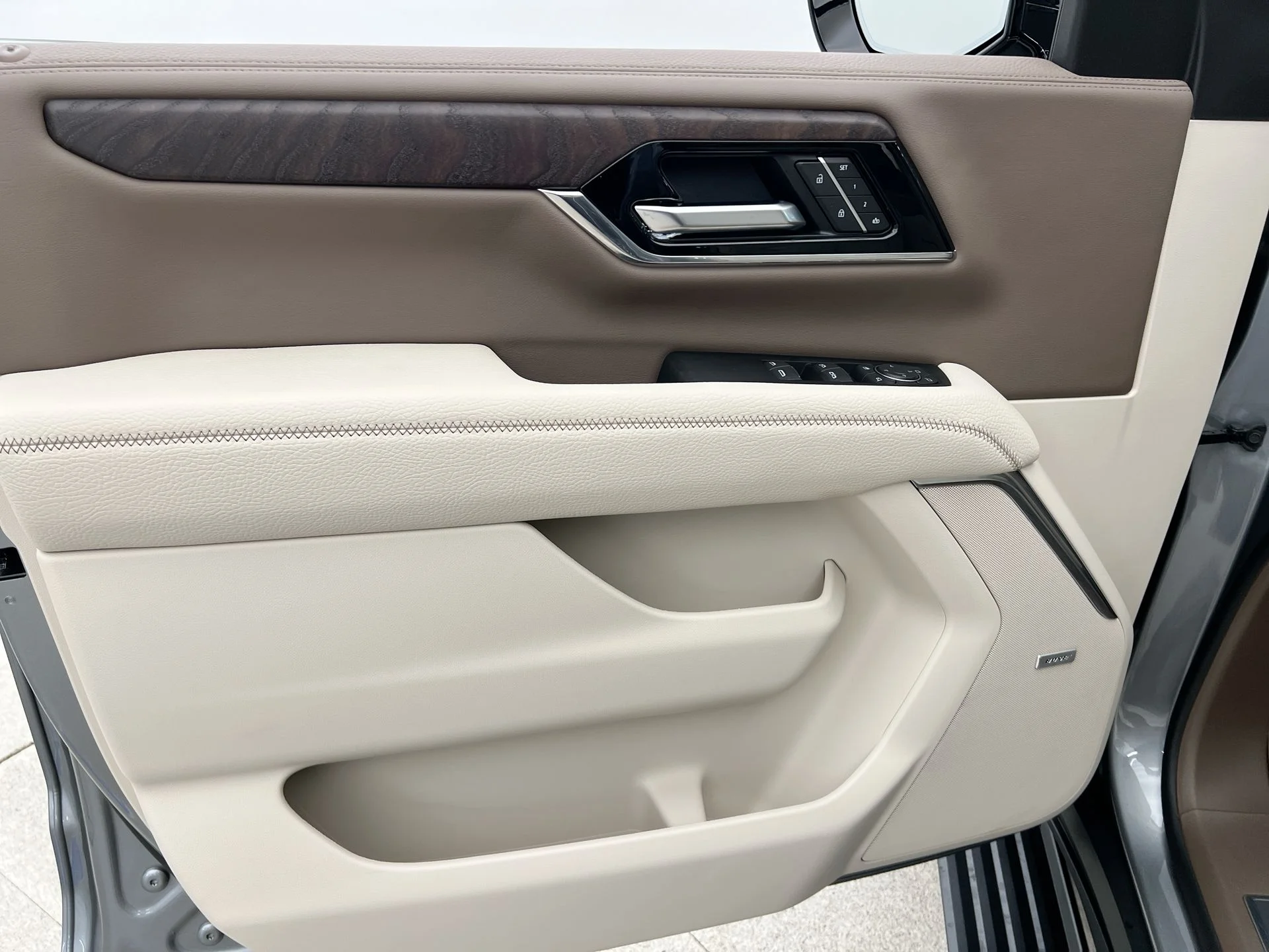 2026 GMC Yukon Denali - Photo 64