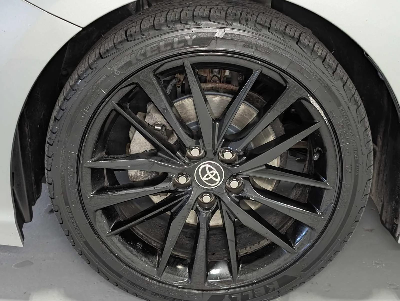 Used 2022 Midnight Black Metallic Toyota XSE image 3