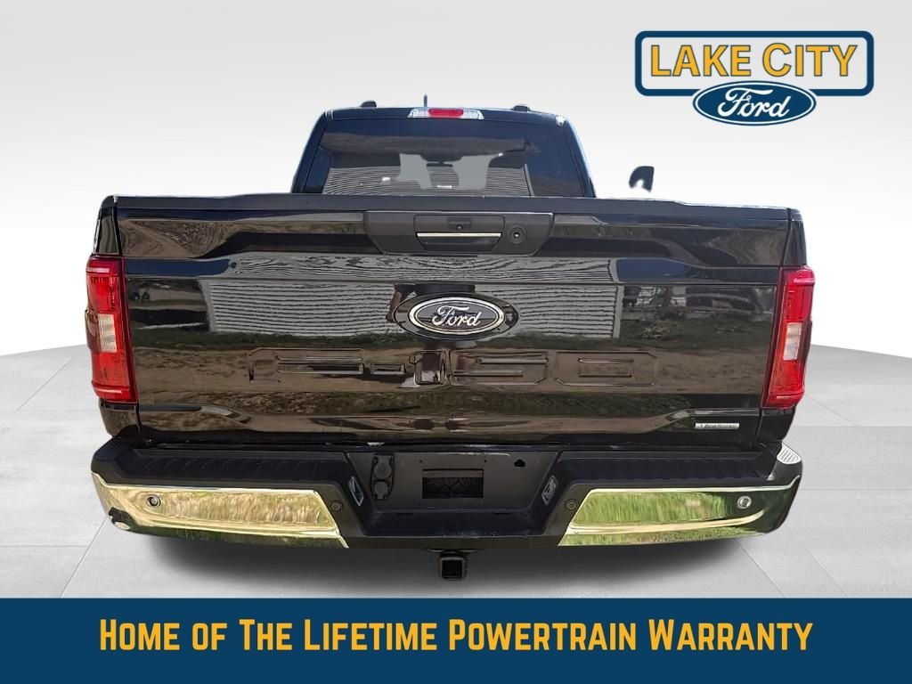 Used 2021 Agate Black Metallic Ford XLT image 4