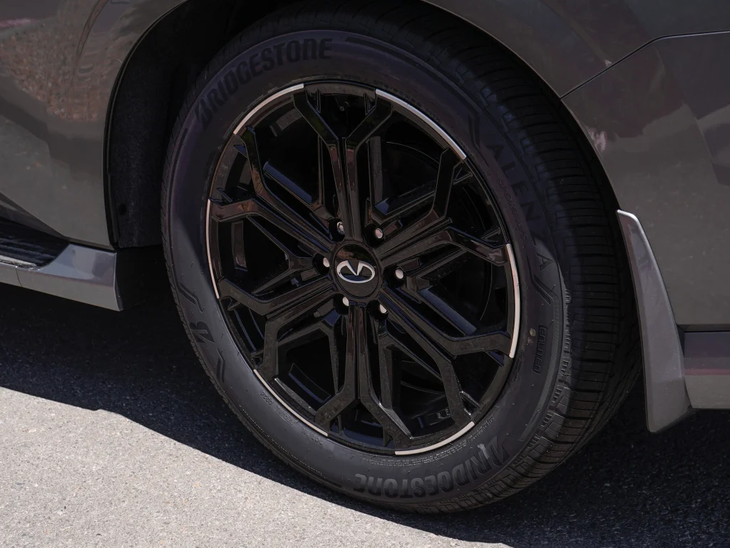 New 2026 DYNAMIC METAL INFINITI Sport 4WD image 7