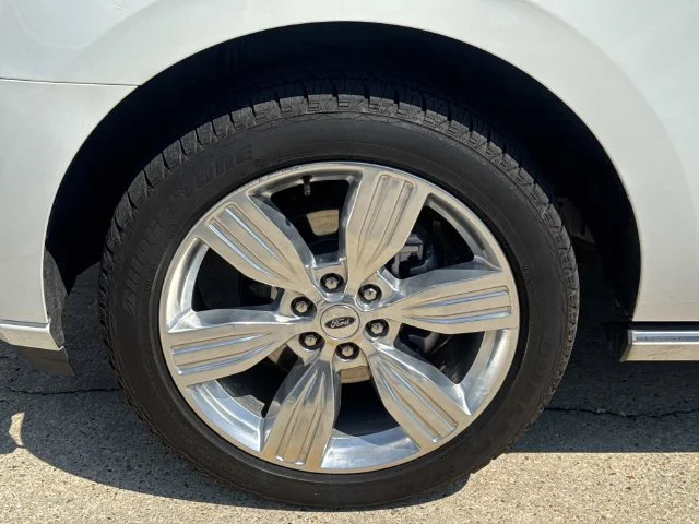 Used 2023 White Ford Platinum image 6