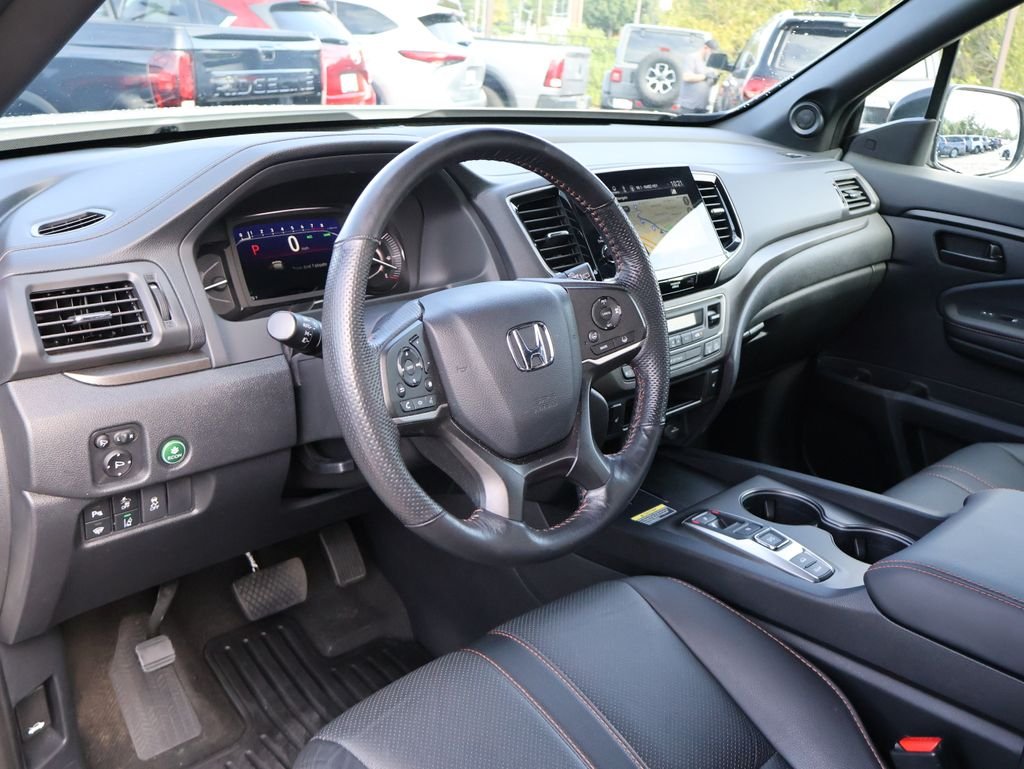 Used 2025  Honda TrailSport image 17