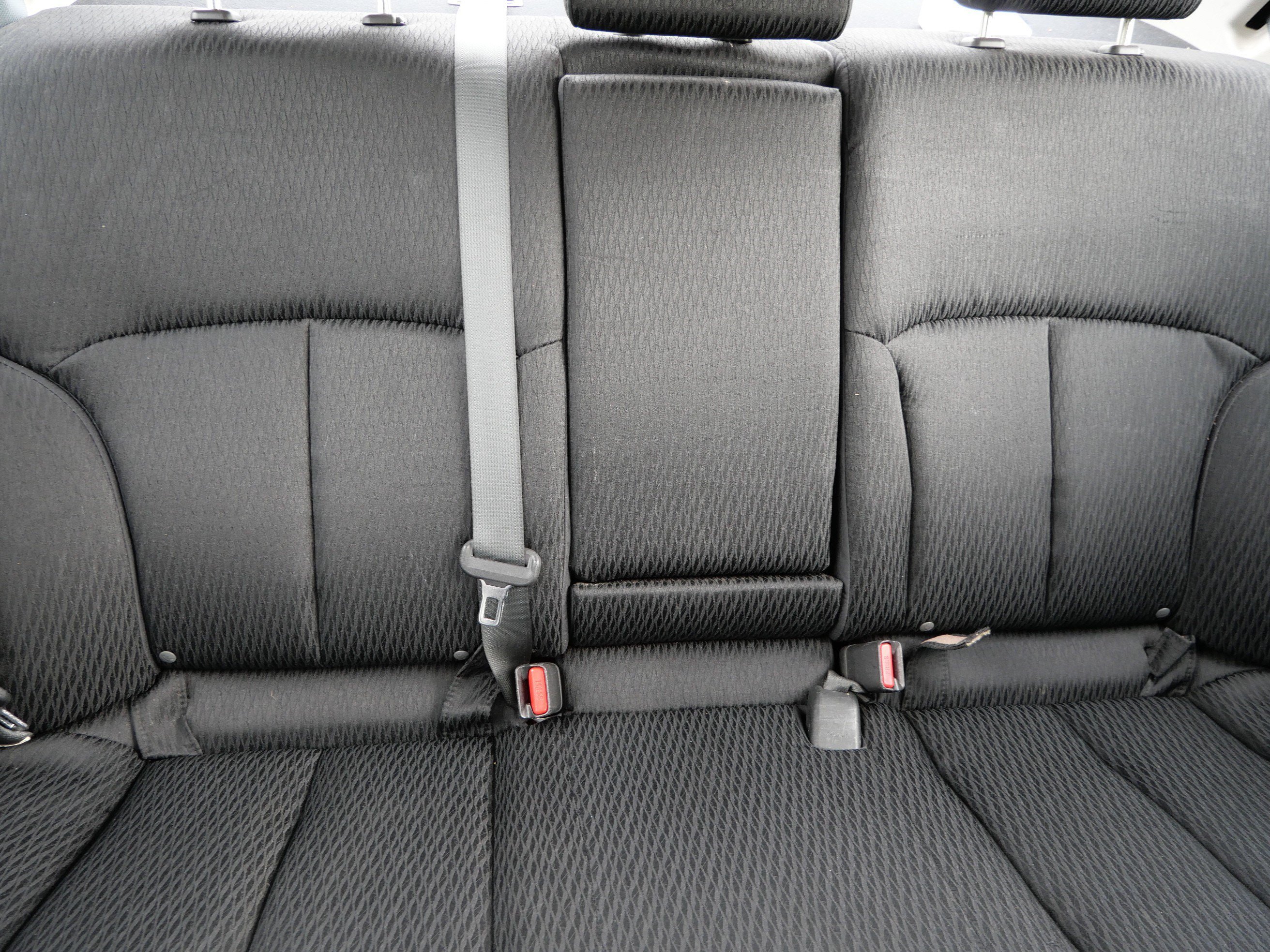 Used 2012 Ice Silver Metallic Subaru 2.5i Premium image 13