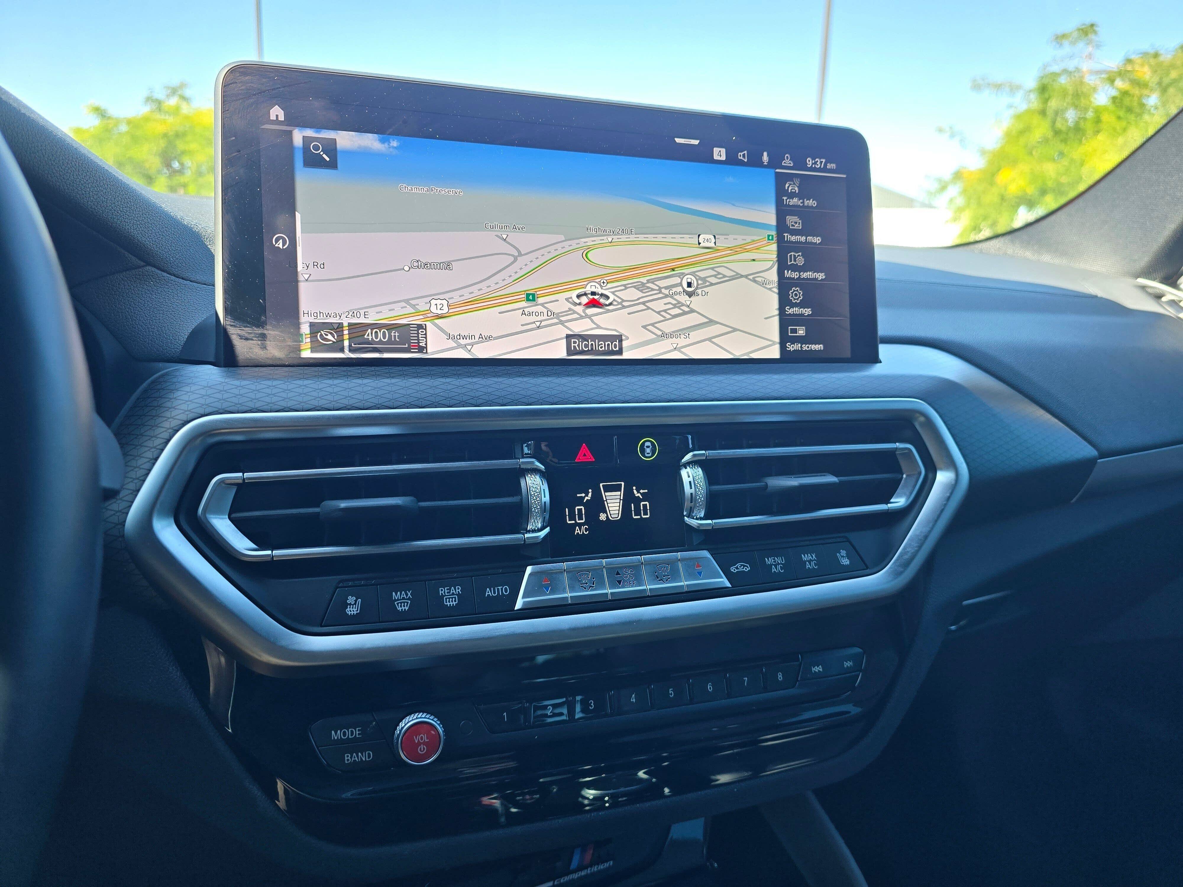 Used 2022 Toronto Red Metallic BMW M image 19