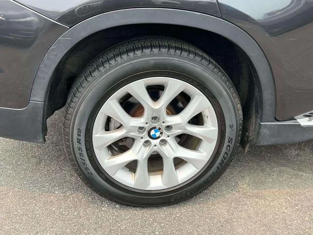 Used 2019 Gray BMW xDrive35i image 12