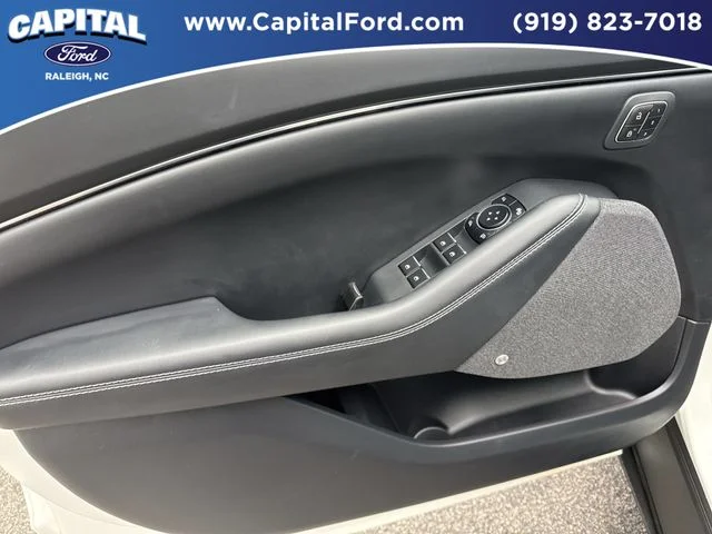 Used 2025 White Ford Premium image 20