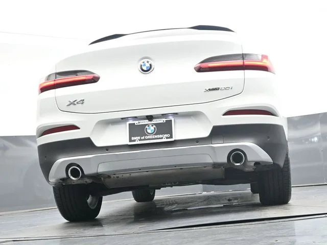 Used 2021 White BMW xDrive30i image 38