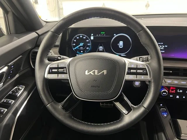 Used 2024 Gray Kia SX X-Line image 13