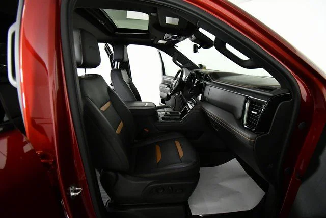 2024 GMC Sierra 3500HD AT4 - Photo 22