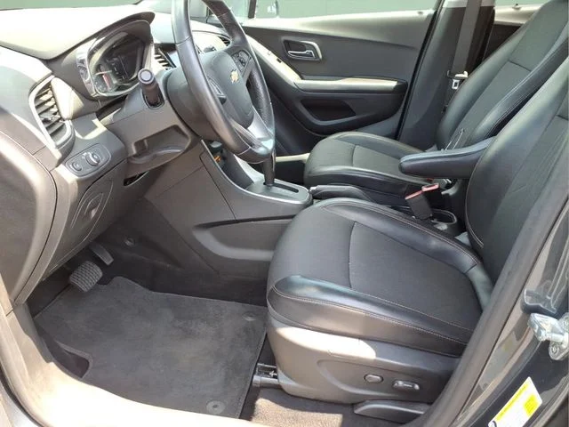 Used 2022 Gray Chevrolet LT image 20