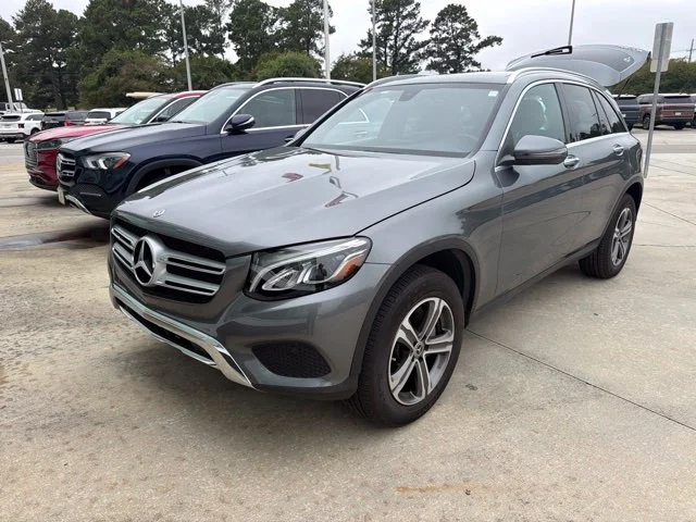 Used 2019 Gray Mercedes-Benz GLC 300 image 3