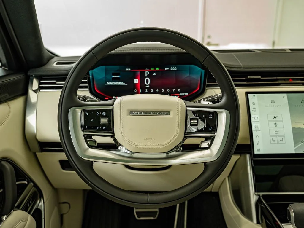 New 2026 Icy White Satin Land Rover SE image 22