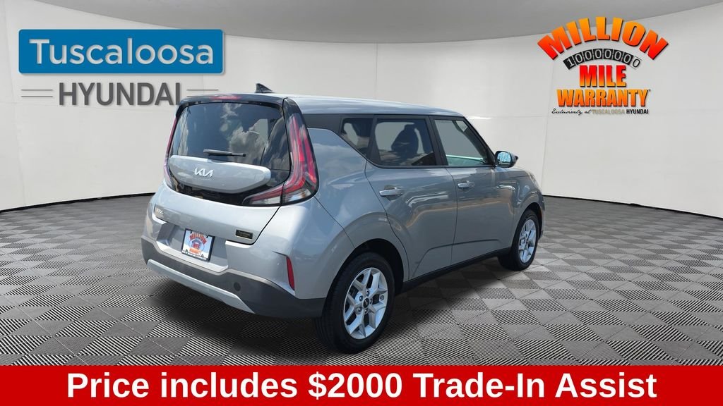 Used 2023 Gray Kia LX image 8