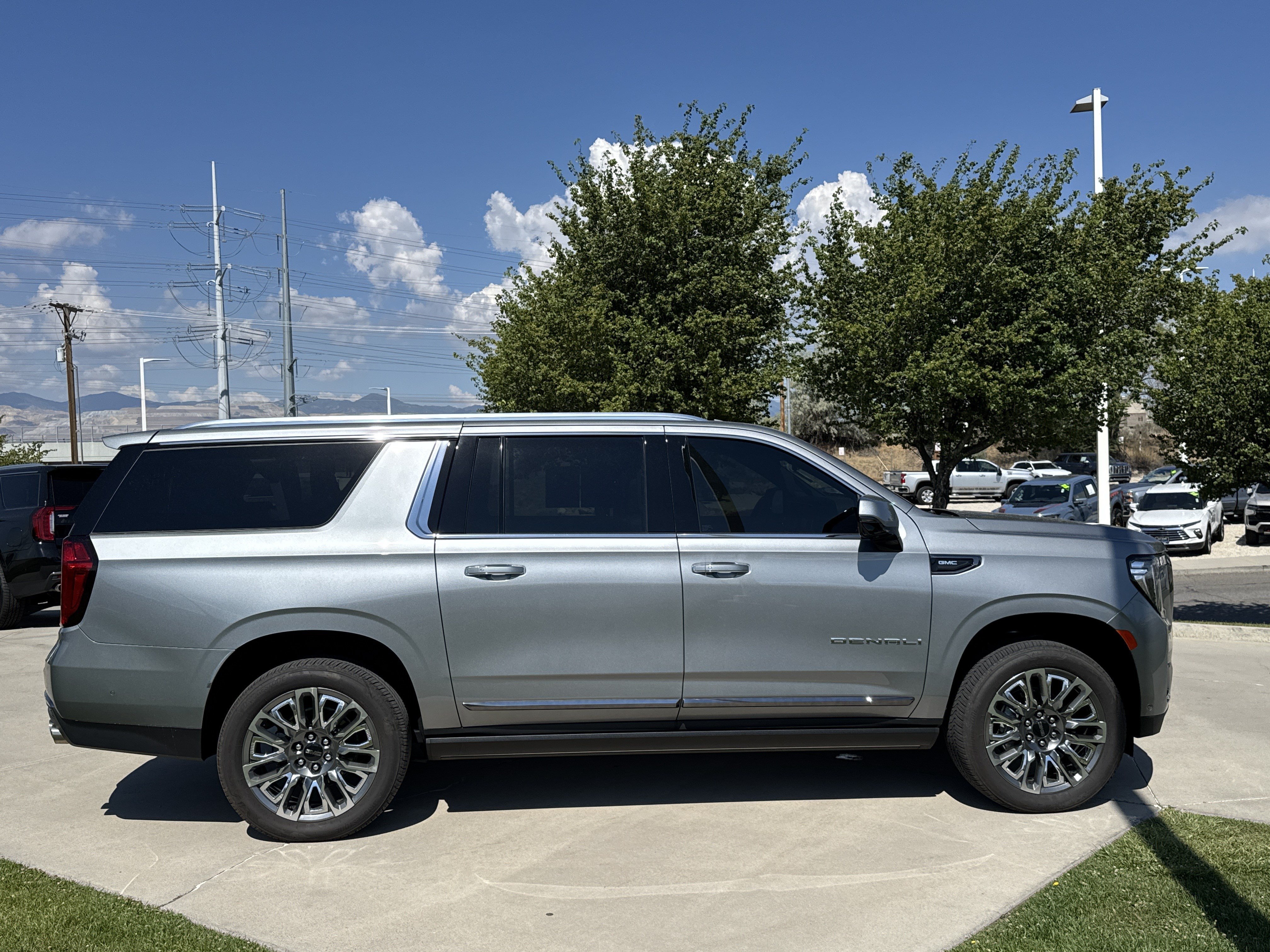 Certified Used 2023 Sterling Metallic GMC Denali Ultimate image 7