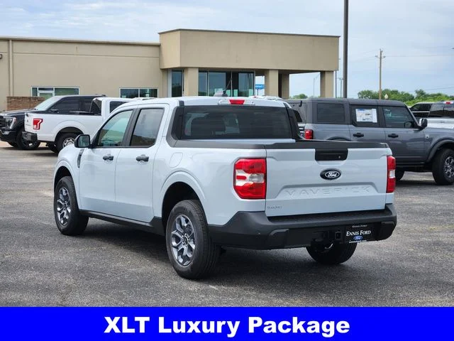 New 2026 Space White Metallic Ford XLT image 4