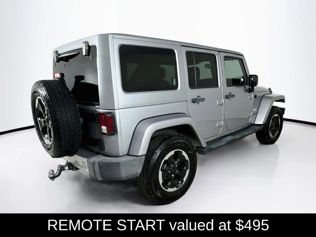 Used 2013 Billet Metallic Clearcoat Jeep Unlimited Sahara image 8