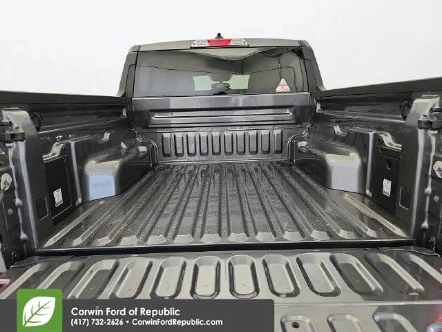 New 2026 Carbonized Gray Metallic Ford XLT image 22