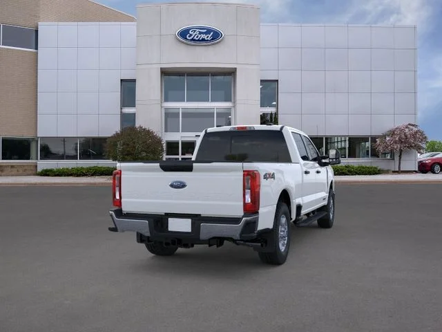 New 2026 Oxford White Ford XLT image 8