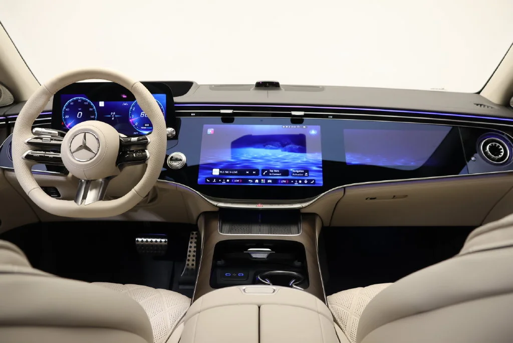 New 2027 Nautical Blue Metallic Mercedes-Benz S 580 image 16