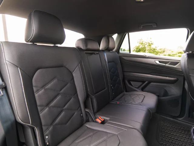 New 2026 Gray Volkswagen SE w/Technology image 30