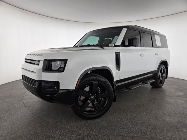 2025 Land Rover Defender V8