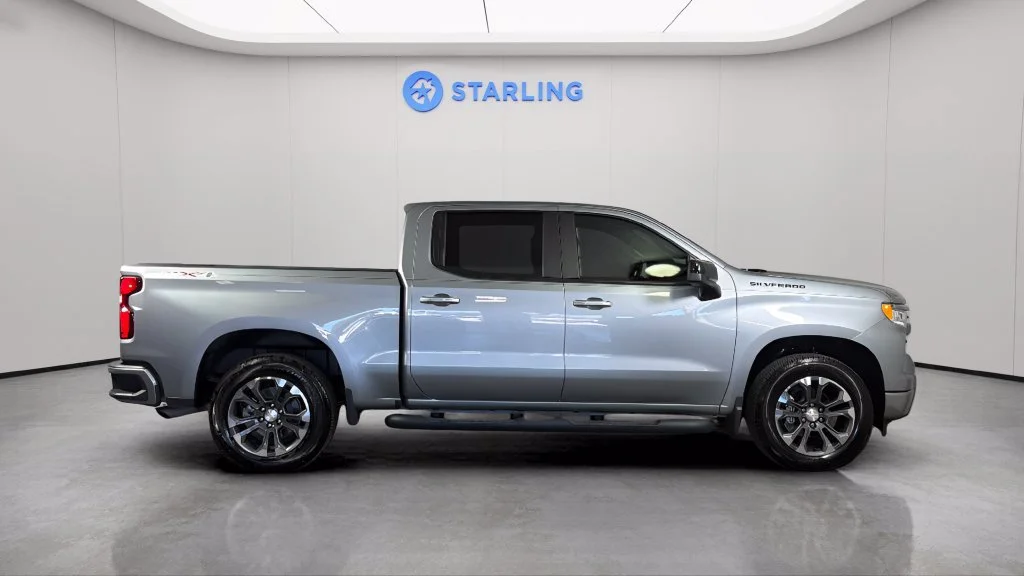 Used 2025 Sterling Gray Metallic Chevrolet RST image 12