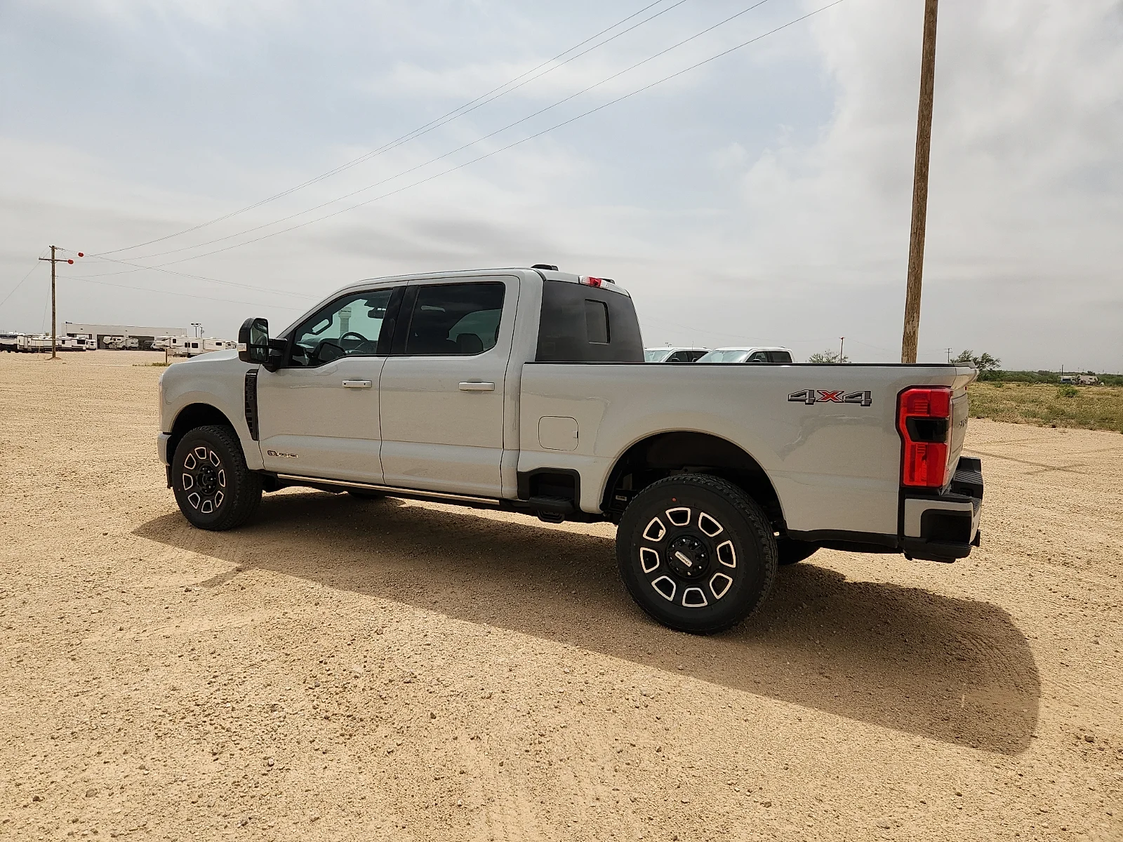 New 2026 Avalanche Ford F-250® Platinum® image 4