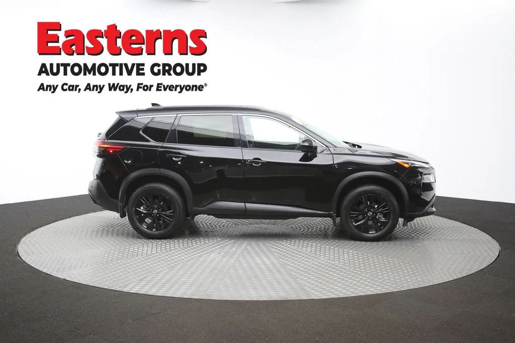 Used 2023 Black Nissan SV image 48