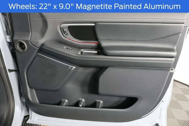 New 2026 Glacier Gray Metallic Tri-Coat Ford Platinum® image 30