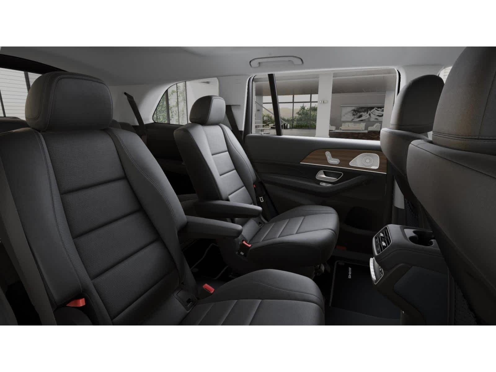 New 2026 Polar White Mercedes-Benz GLS 450 image 4