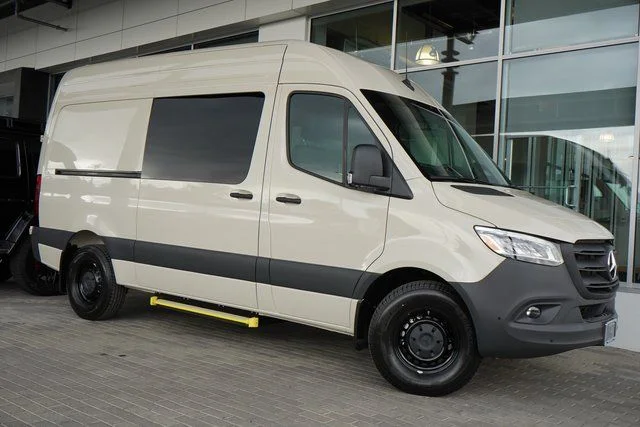 2026 Mercedes-Benz Sprinter 2500 144 WB HO's photo