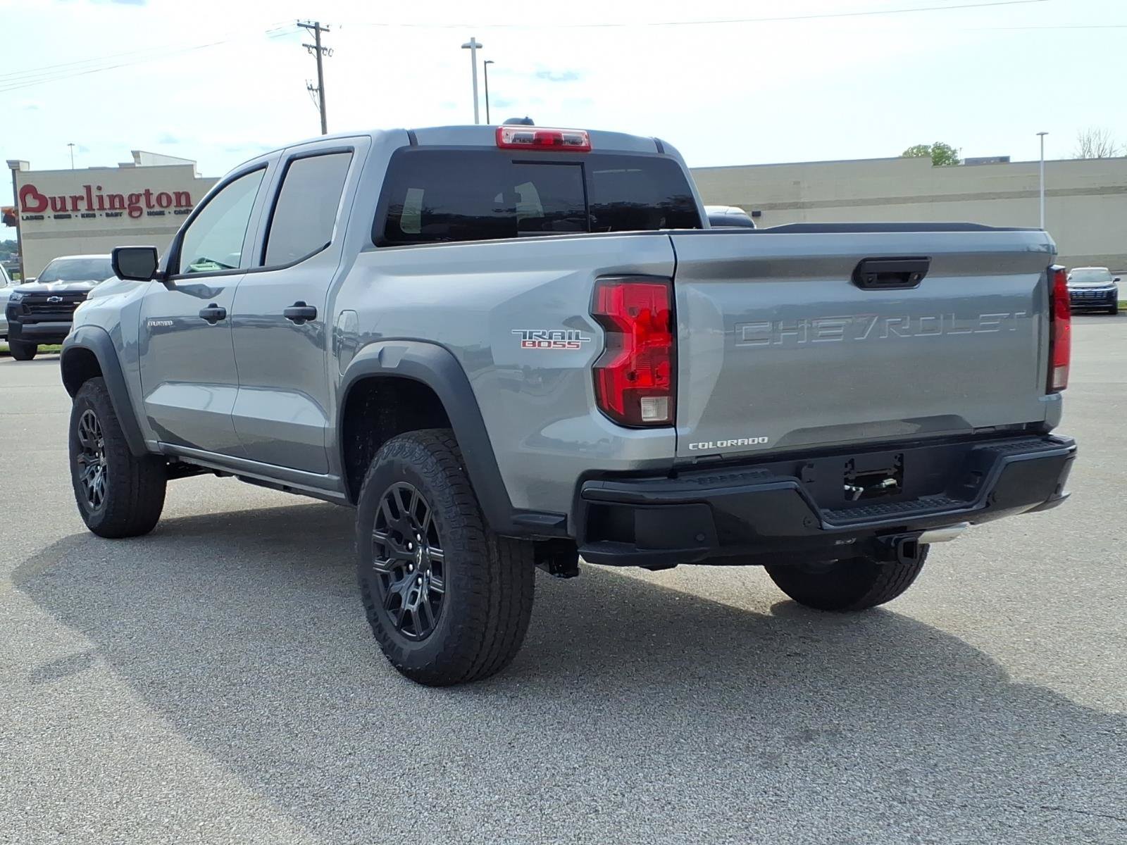 2026 Chevrolet Colorado Trail Boss - Photo 4