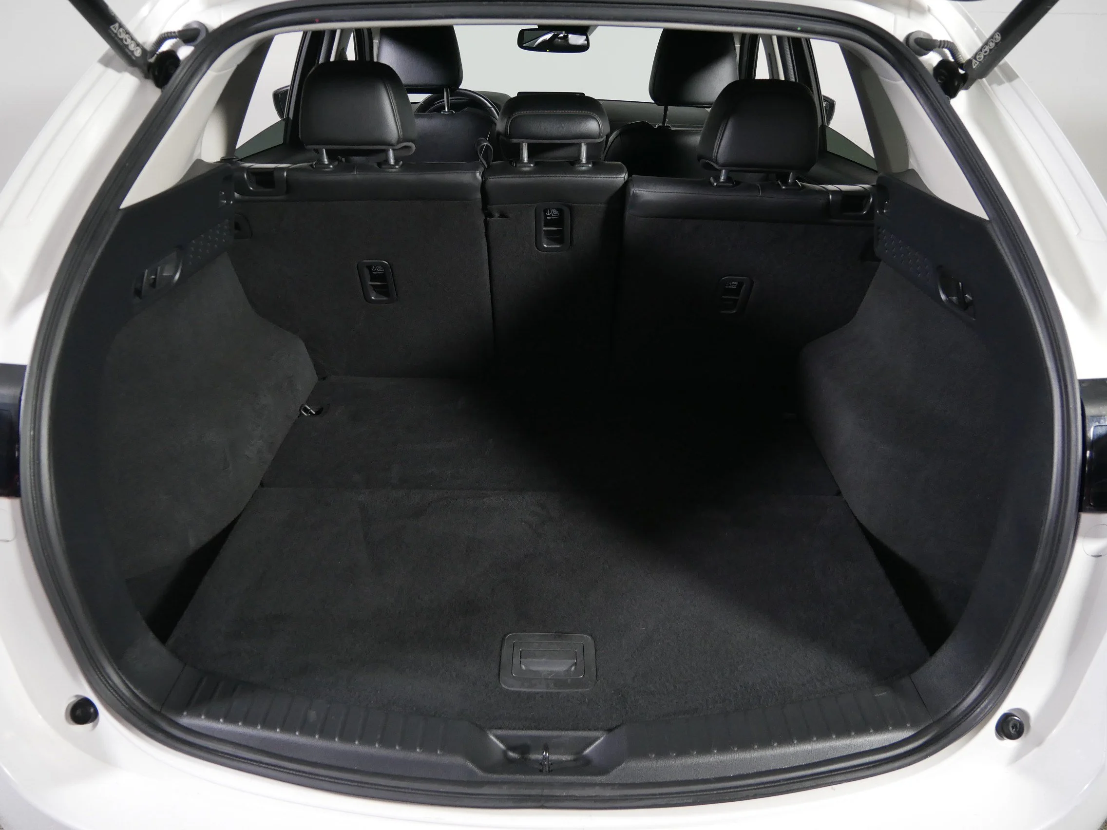 Used 2023 Rhodium White Metallic Mazda 2.5 S Premium Package image 18