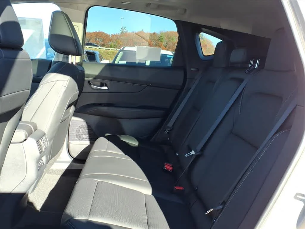 2026 Nissan Murano SL - Photo 6
