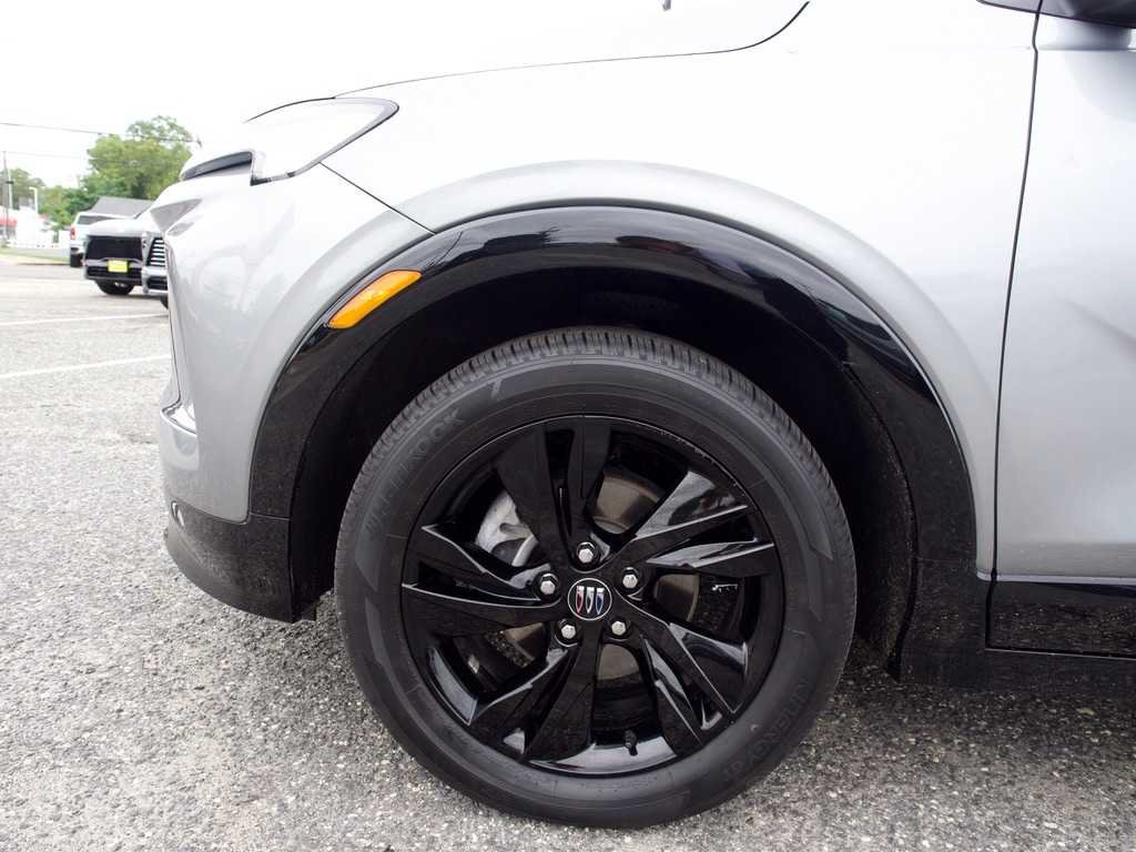 2024 Buick Encore GX Sport Touring - Photo 9