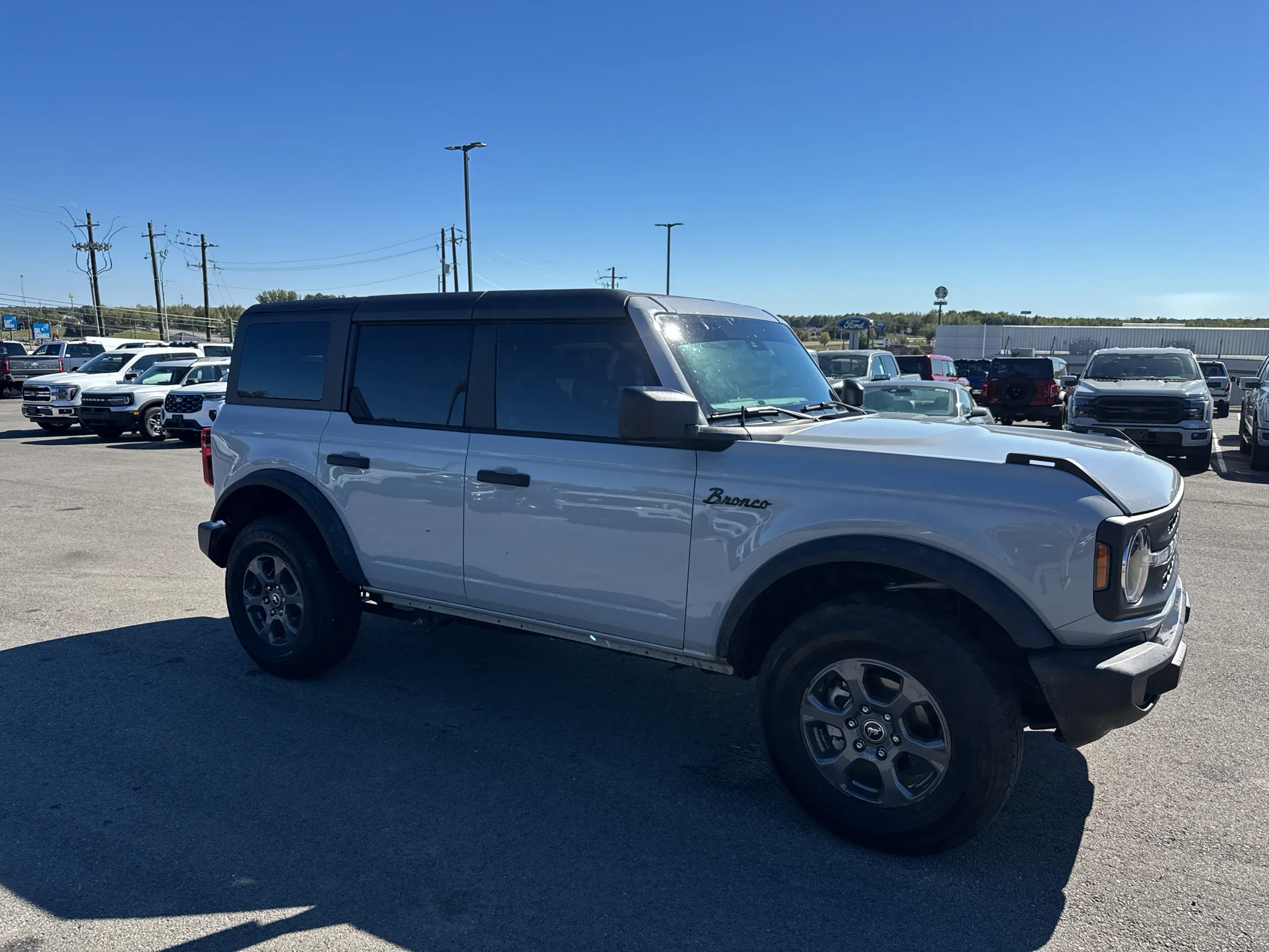 Used 2026 Avalanche Gray Ford Big Bend image 4