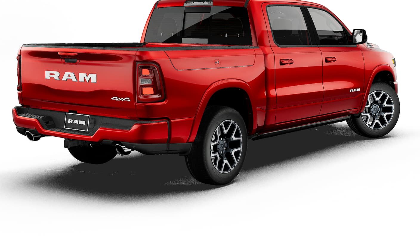 New 2027 Molten Red Pearl-Coat Exterior Paint RAM LARAMIE image 14