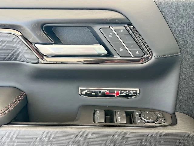 2026 GMC Sierra 1500 AT4X - Photo 13