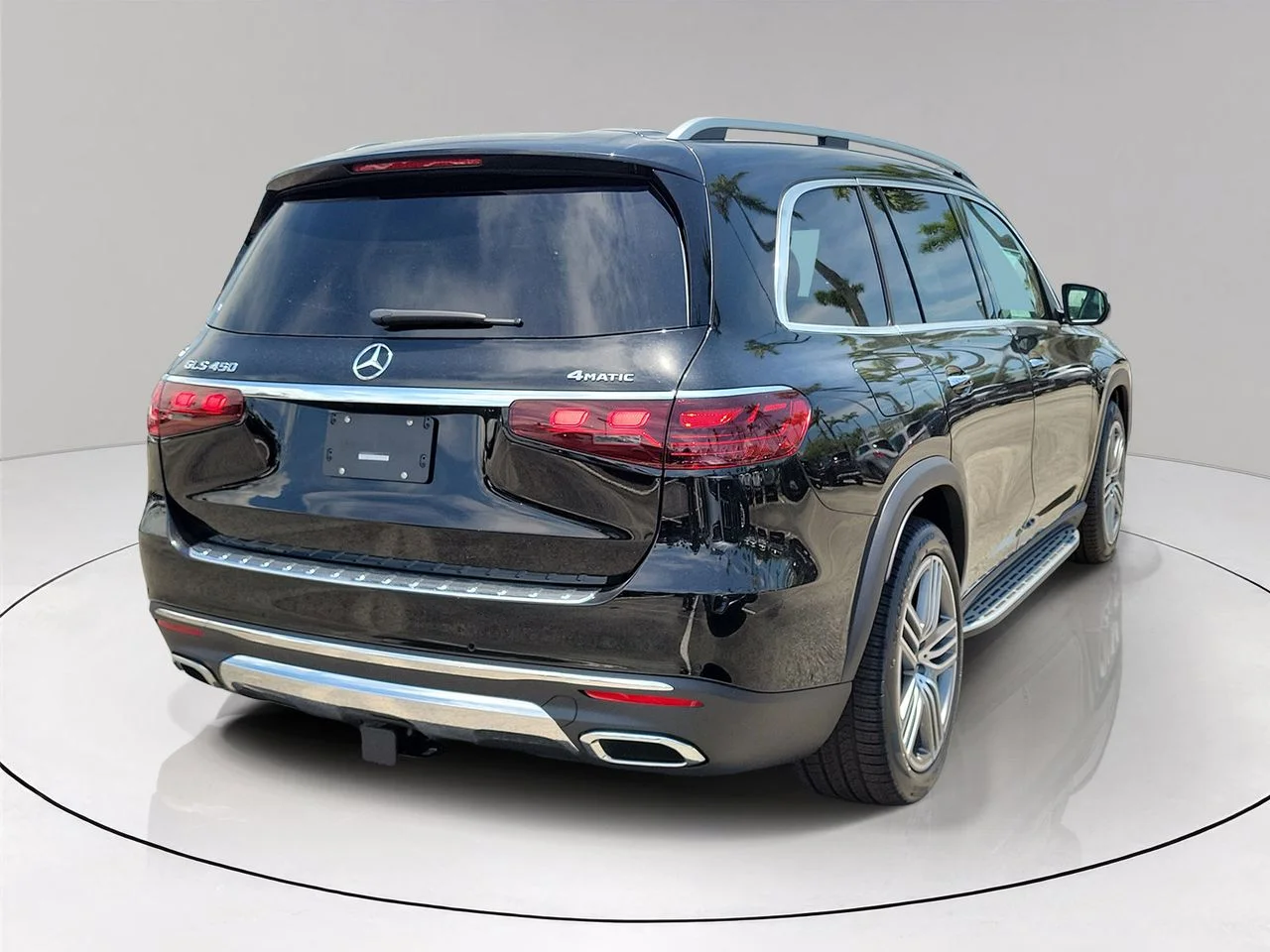 New 2026 Black Mercedes-Benz GLS 450 image 4
