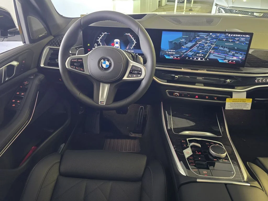 Used 2026 White BMW sDrive40i image 9