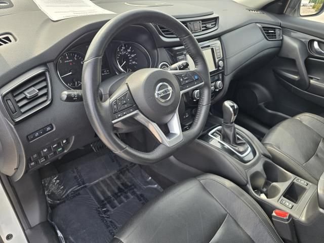 Used 2019  Nissan SL image 20