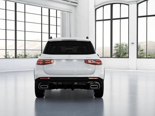 New 2026 Polar White Mercedes-Benz GLB 250 image 25