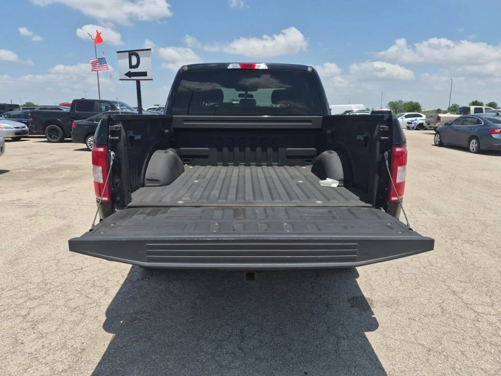 Used 2020 Black Ford XL image 4