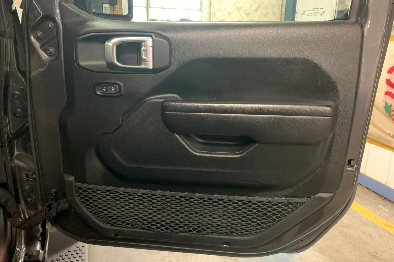 Used 2021 Crystal Metallic Jeep Unlimited Sport S image 20