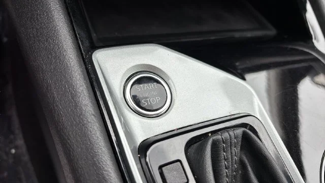 Used 2024 Silver Nissan SV FWD image 28